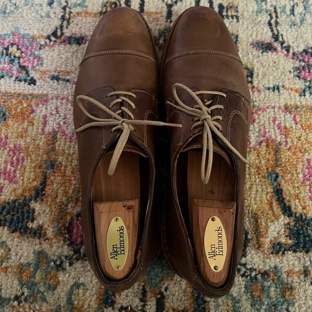 Allen Edmonds Oxfords